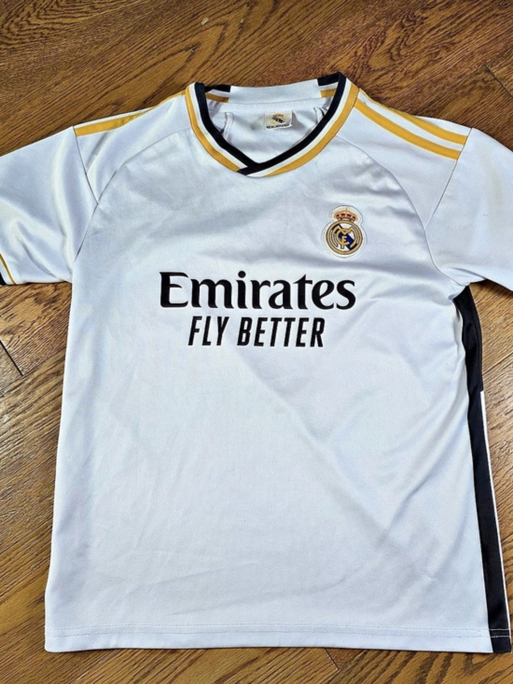 Real Madrid Jude Bellingham #5 jersey - Youth L (10-13)